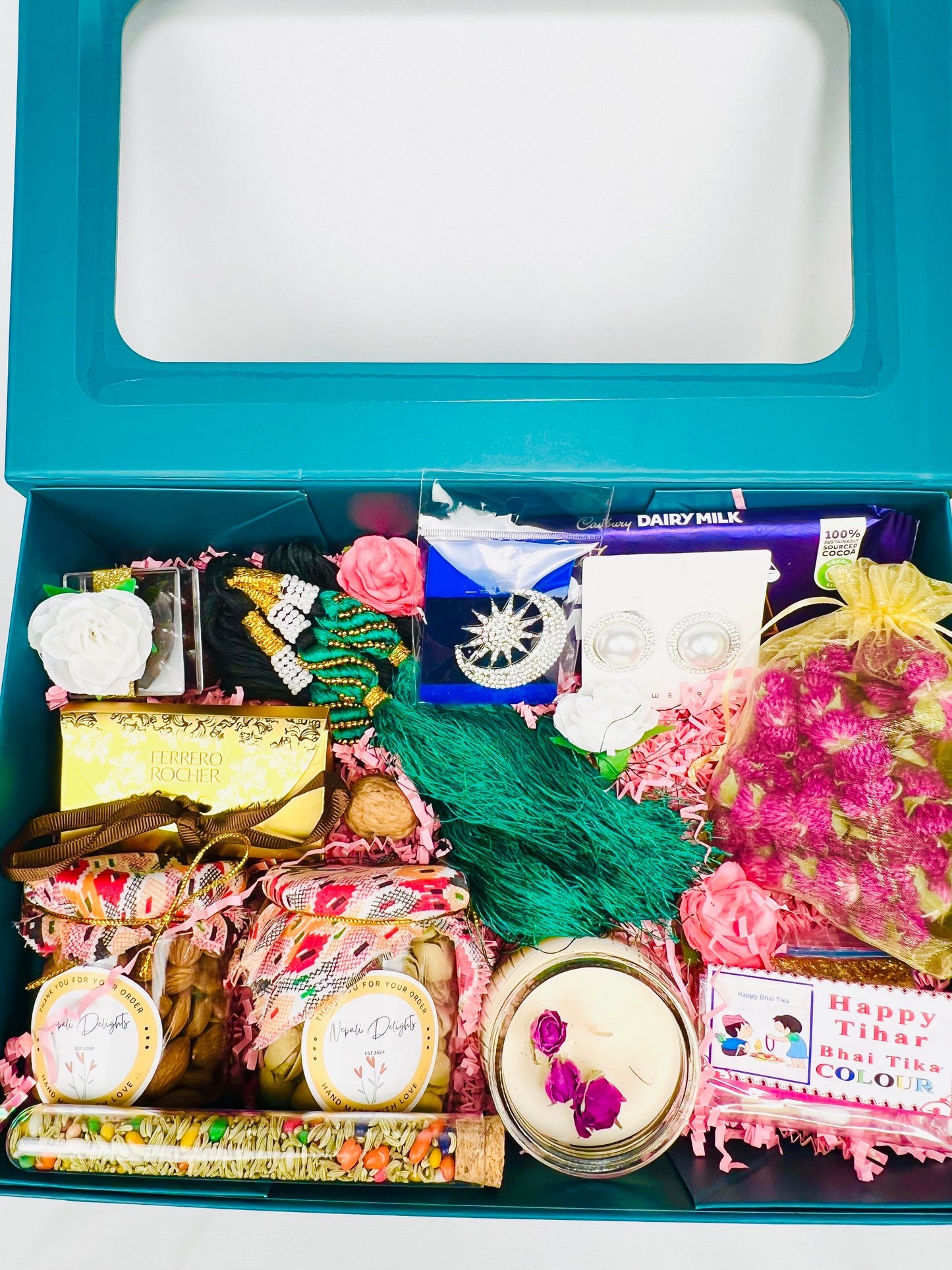 Didi-Bahini Tihar Gift Box